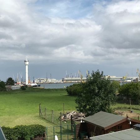 Ferienwohnung Mit Warnowblick Rostock Luaran gambar